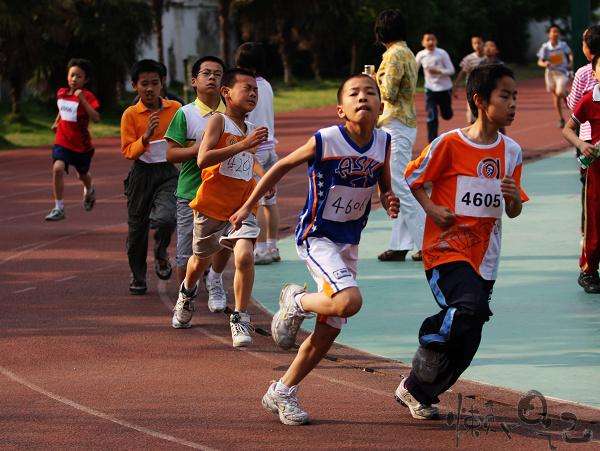 学生体质下滑,学生体质弱,学生体质该如何改善,天河同仁实验学校