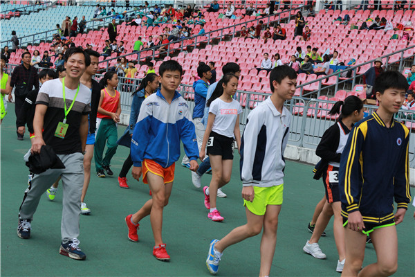 广州市运动会,广州市中小学生运动会,天河区中小学生运动会,中小学生运动会,天河区同仁实验学校