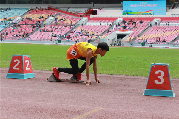 广州市运动会,广州市中小学生运动会,天河区中小学生运动会,中小学生运动会,天河区同仁实验学校