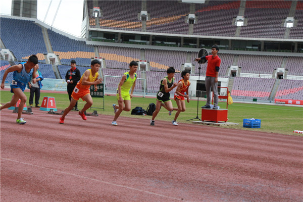 广州市运动会,广州市中小学生运动会,天河区中小学生运动会,中小学生运动会,天河区同仁实验学校